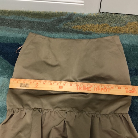 Club Monaco size 2 skirt - Picture 11 of 11